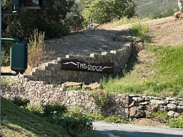 The Ridge shopping center, Agoura Hills CA