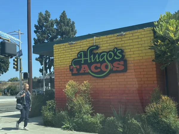 Hugo's Tacos on Coldwater Canyon, Studio City