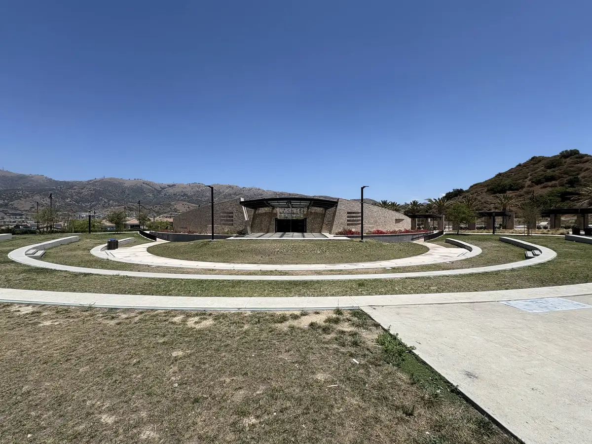 Porter Ranch, CA